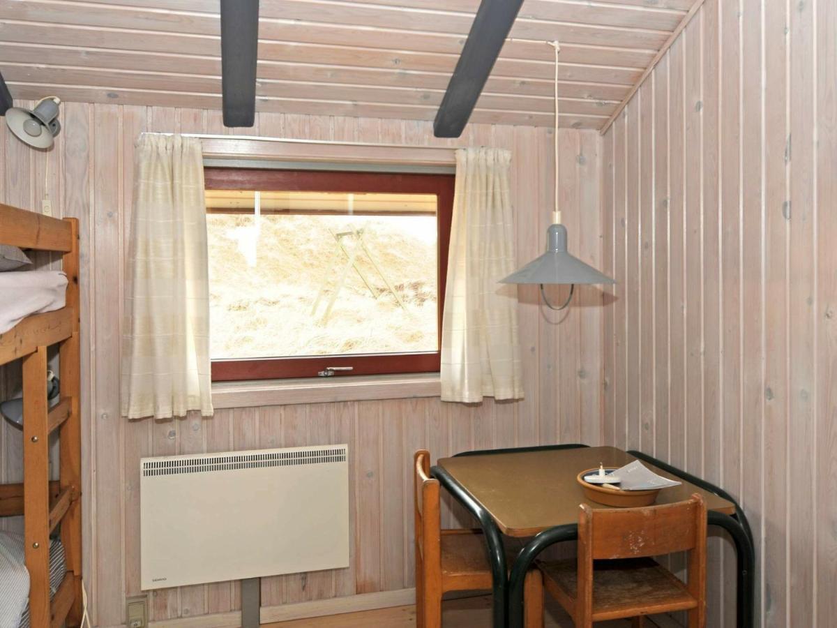 6 Person Holiday Home In فايرس ستراند المظهر الخارجي الصورة